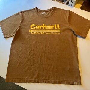 Graphic crew neck tee by Carhartt in caramel w/yellow graphic design. Sz xl.